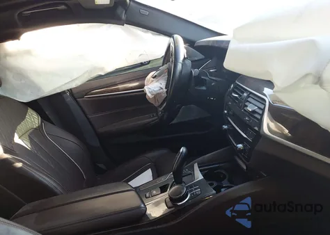 2019 BMW M550I xDrive z USA, uszkodzony, nr VIN WBAJB9C56KB465154